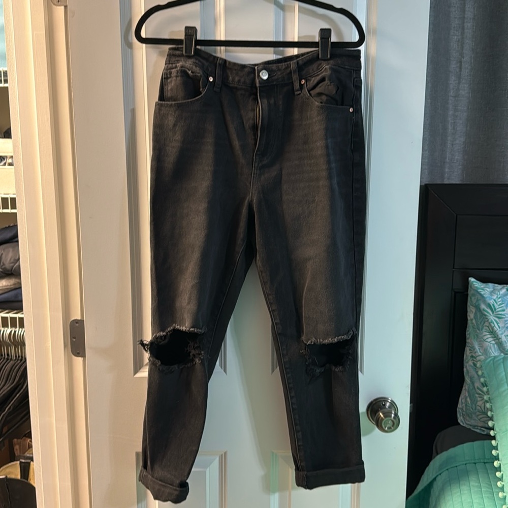 High-rise ripped jeans